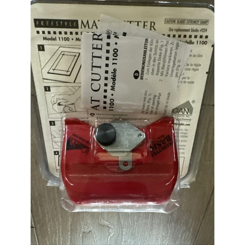 NEW Logan Freestyle Basic Hand Held Mat Cutter Red Model 1100 Made‎ In USA